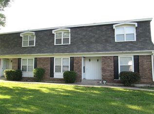 1313 S Clinton Rd, Caseyville, IL 62232