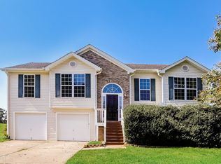 1046 Octavia Ct, Winder, GA 30680