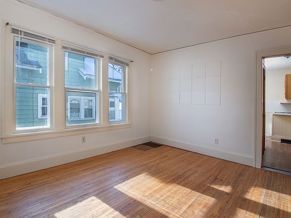 4th image of 1605 18th St