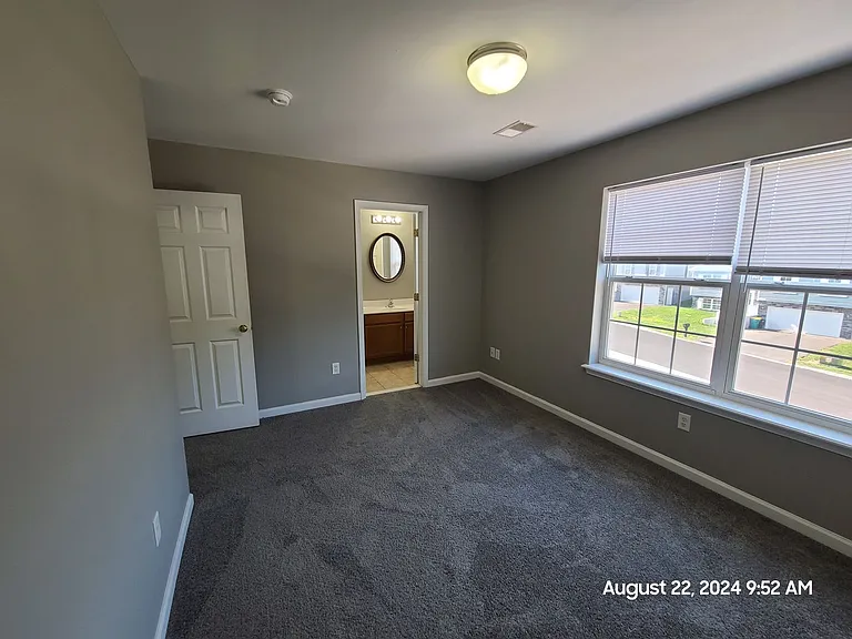 370 Viewpoint Way — Photo 26