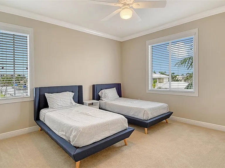 591 Putting Green Ln — Photo 48