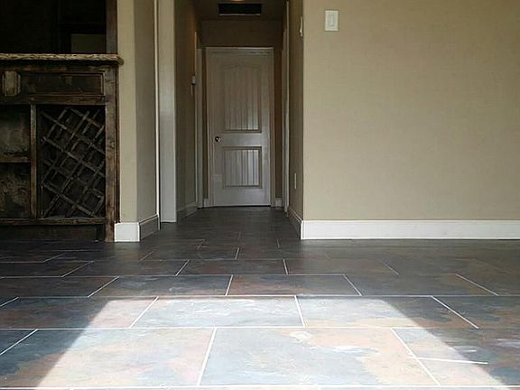  Look at the entry way, it is majestic and inviting.