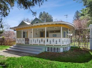 16125 1st Ln, Union Pier, MI 49129