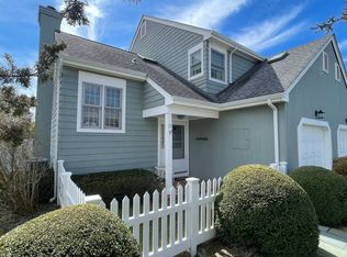 59 Brittany Ln, Westhampton Beach, NY 11978