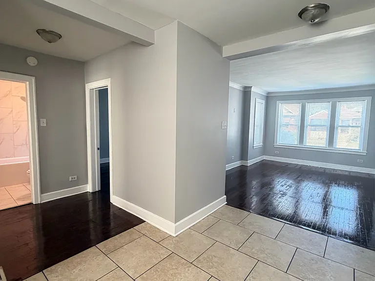 8956 S Elizabeth St #1N — Photo 1