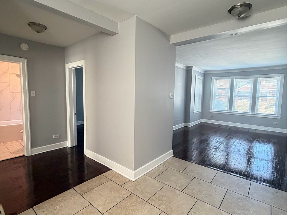 1st image of 8956 S Elizabeth St #1N