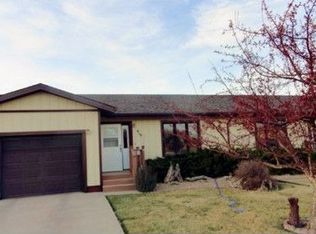 419 Summit St, Belle Fourche, SD 57717