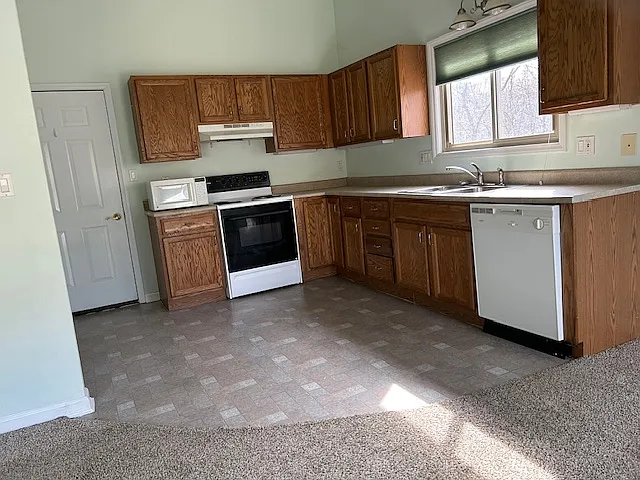 Kitchen Alternate Angle