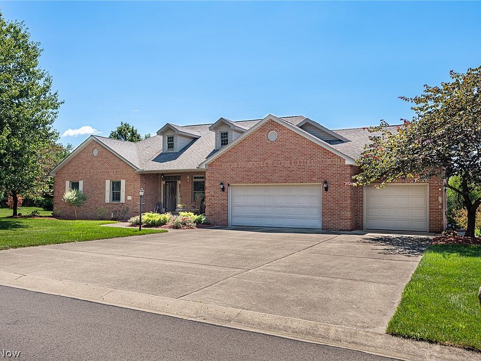1st image of 809 Sara Dr