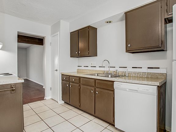 5th image of 11257 Calico Dr #11257