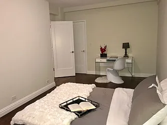 Rented by Stonehenge NYC LLC