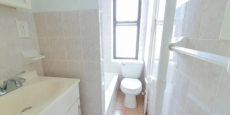 Rented by MPGL Realty Corp | media 6