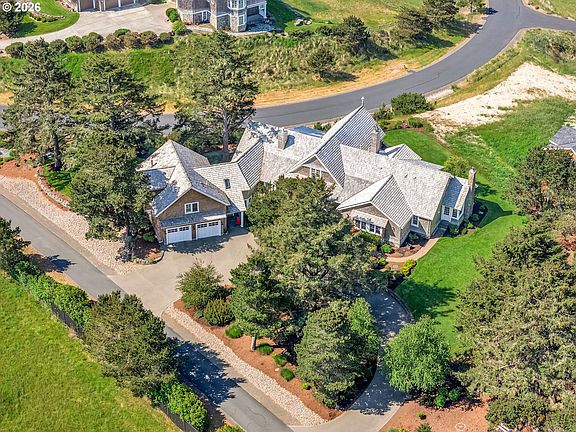 4th image of 89079 Pinehurst Rd
