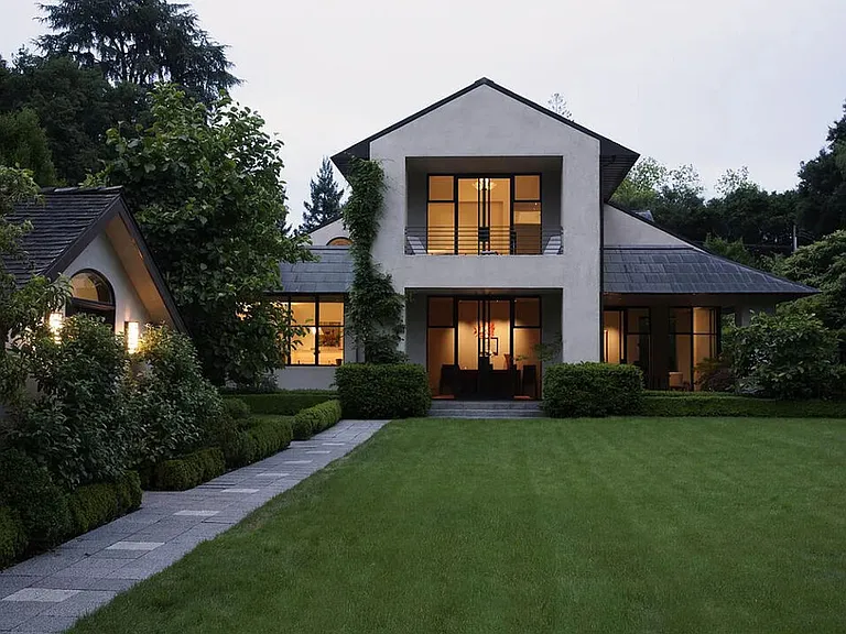 74 Atherton Ave — Photo 2