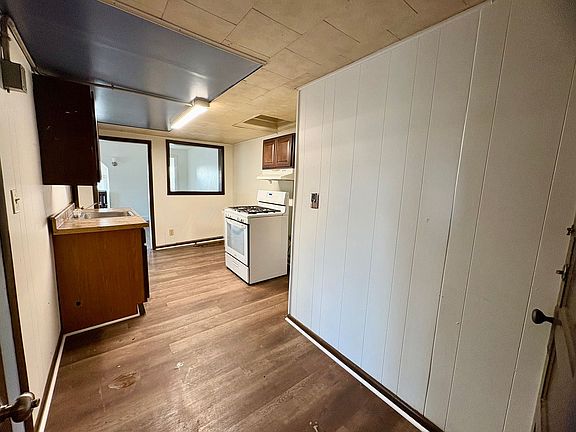 4th image of 57-63 Ann St #4