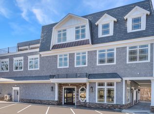 110 New York Ave #2A, Huntington, NY 11743