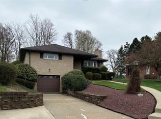 5 Bellview Dr, Mc Kees Rocks, PA 15136