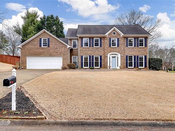 2nd image of 2098 Candlewood Ct NE