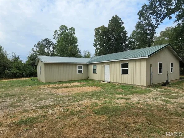 1986 County Road 512, Altenburg, MO 63732