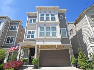 621 Athens Ave, Cincinnati, OH 45226