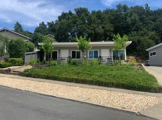 1050 Evans Ave, Napa, CA 94559