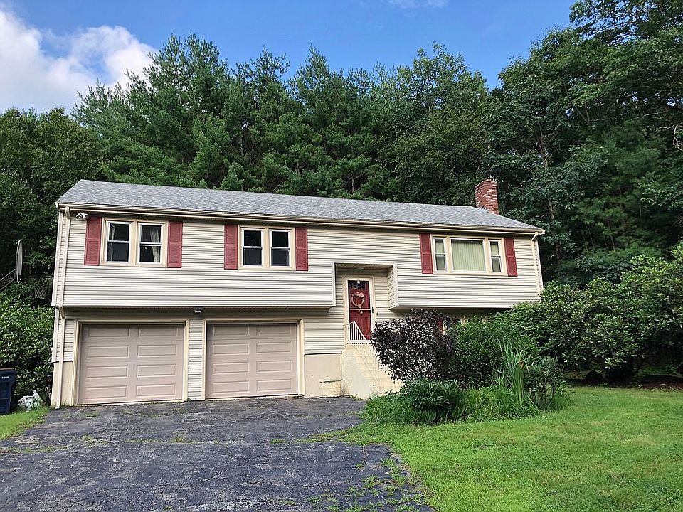 2nd image of 606 Massapoag Ave