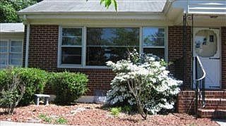 3rd image of 7201 Richland Dr