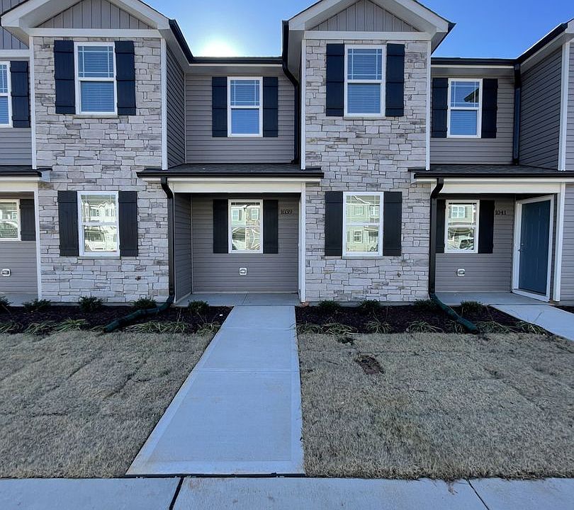 1st image of 1039 Peony Ln