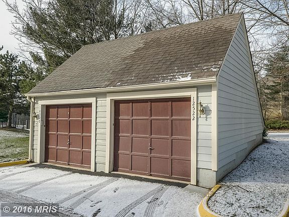 2nd image of 12522 N Lake Ct