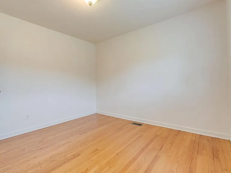 615 Bravo St #615 BRAVO STREET — Photo 21