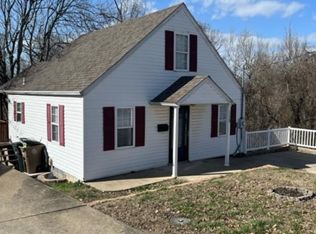 1129 N Middle St, Cape Girardeau, MO 63701