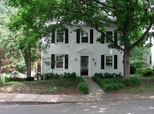 112 Minor Rd APT A, Charlottesville, VA 22903