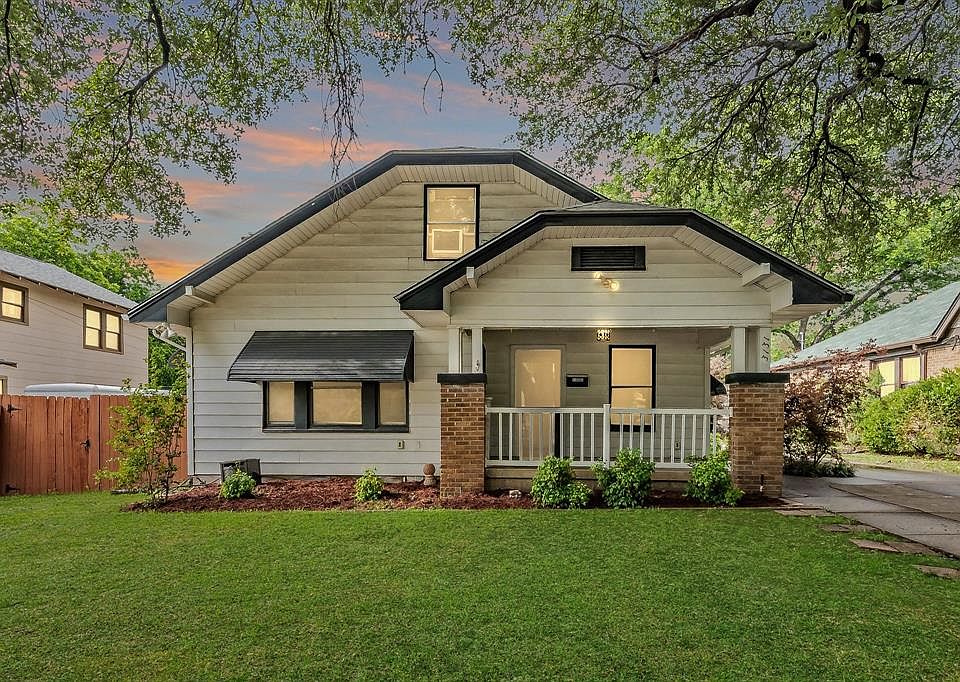 Welcome home to a well maintained home.
