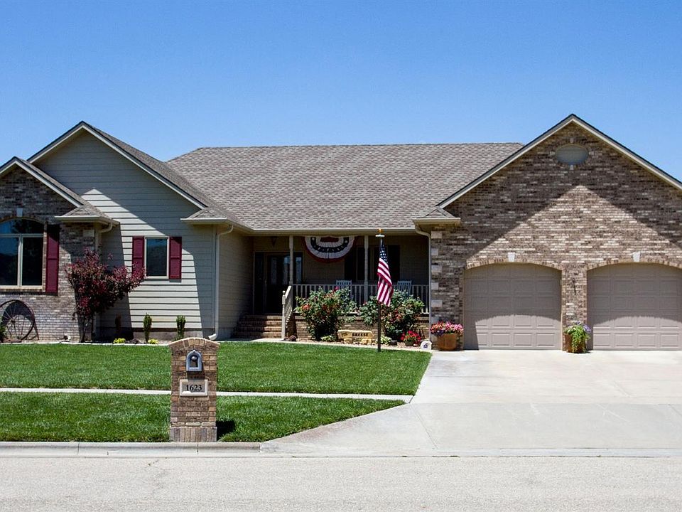 1st image of 1623 Tanglewood Ln