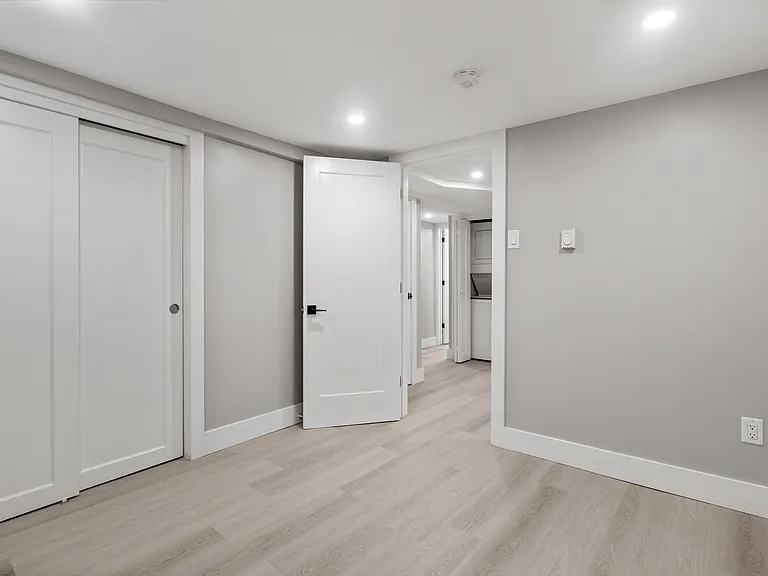 190 Glebe Ave #1 — Photo 9