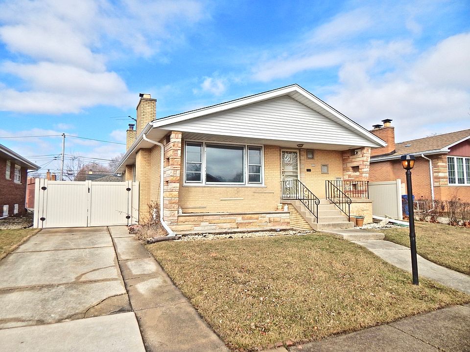 1st image of 5520 Oakdale Dr