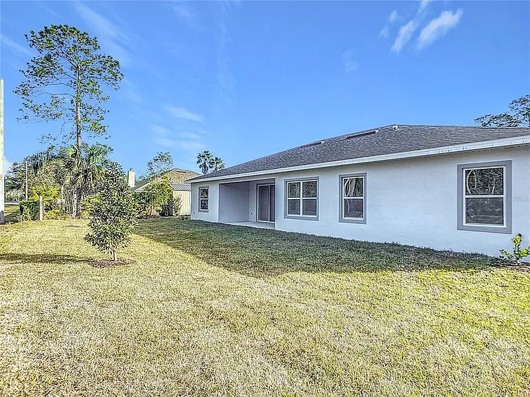 16 Egan Dr — Photo 65