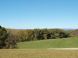 1233 Lovely Mount Dr, Christiansburg, VA 24073