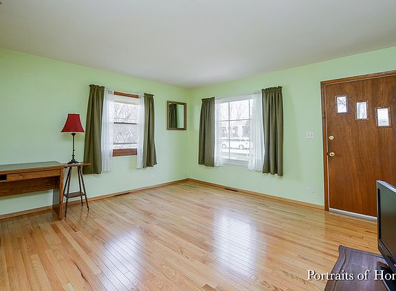 5th image of 514 Kenwood Ave