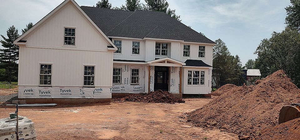 1st image of 3 Coryell Ct