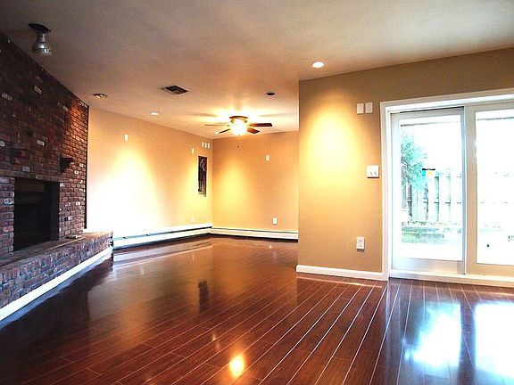 5th image of 471 Midland Ave