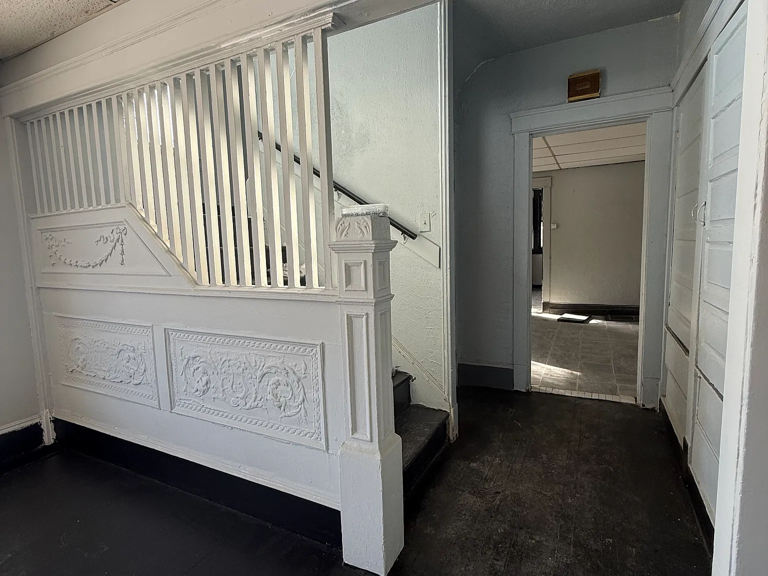 3 bed, 1500 sqft, $900 — Photo 2