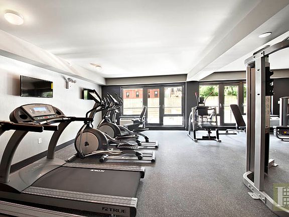 5th image of 500 Sterling Pl APT 6K