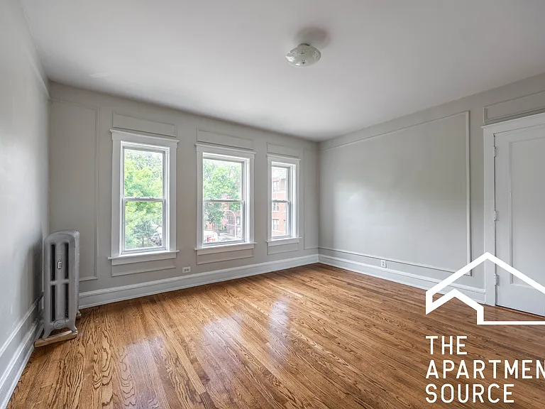 2627 N Spaulding Ave #2E — Photo 7