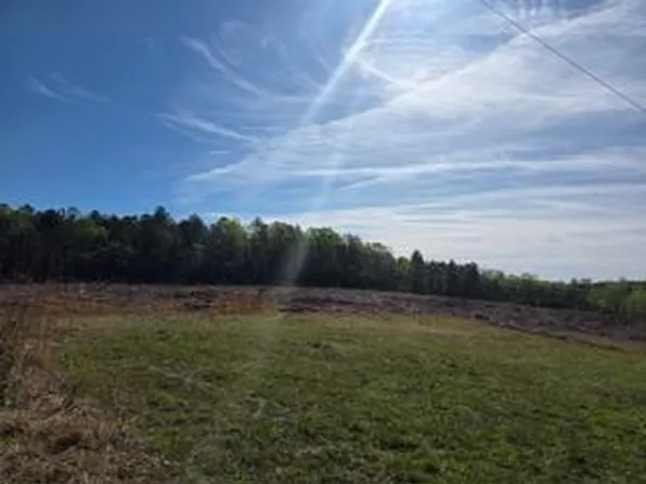 Woodland Ln, Drakes Branch, VA 23937