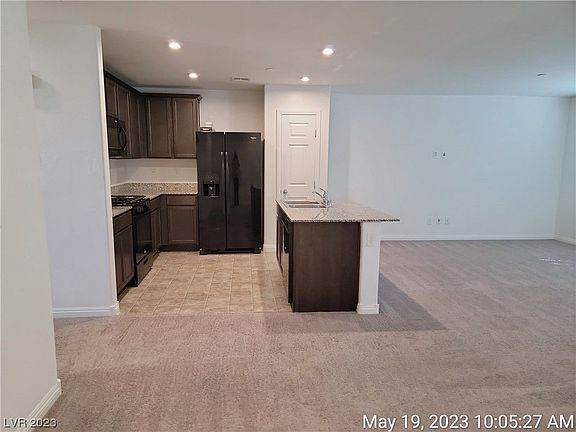 3rd image of 4628 Dover Straight St