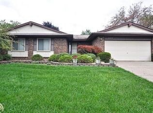 23235 Cranbrooke Dr, Novi, MI 48375