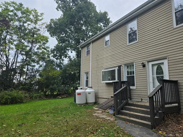 279 Reservoir Rd, Goshen, NY