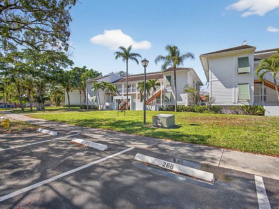 5th image of 266 Cypress Point Dr