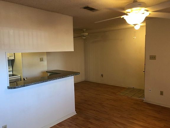 3rd image of 2109 Horizon Trl APT 4011